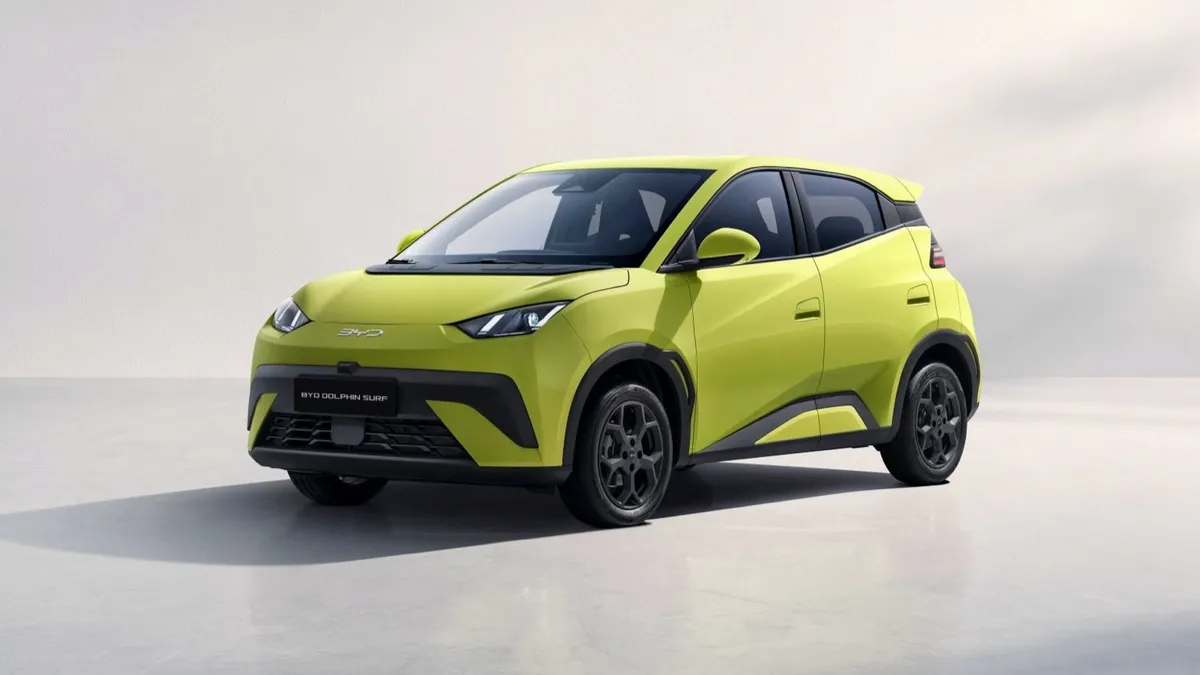 BYD BYD DOLPHIN SURF 43.2 kWh Boost — photo 1