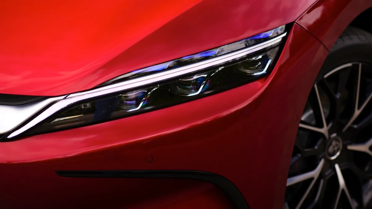 BYD BYD HAN — photo 28