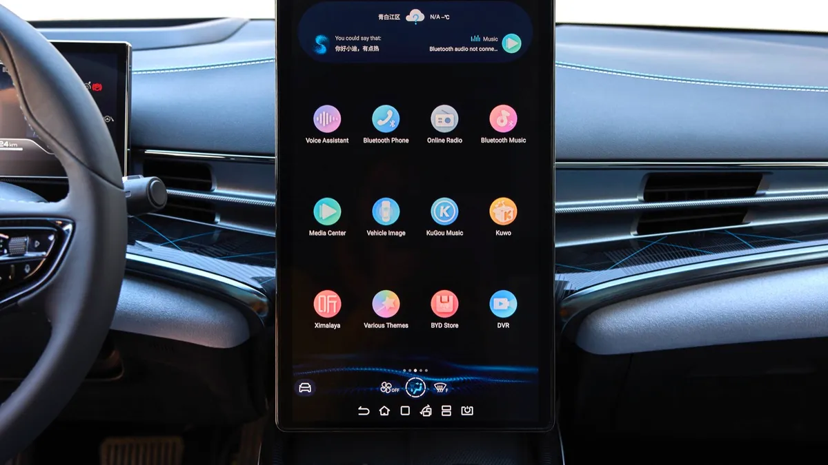 BYD BYD SEAL 61.4 kWh RWD Comfort — photo 24