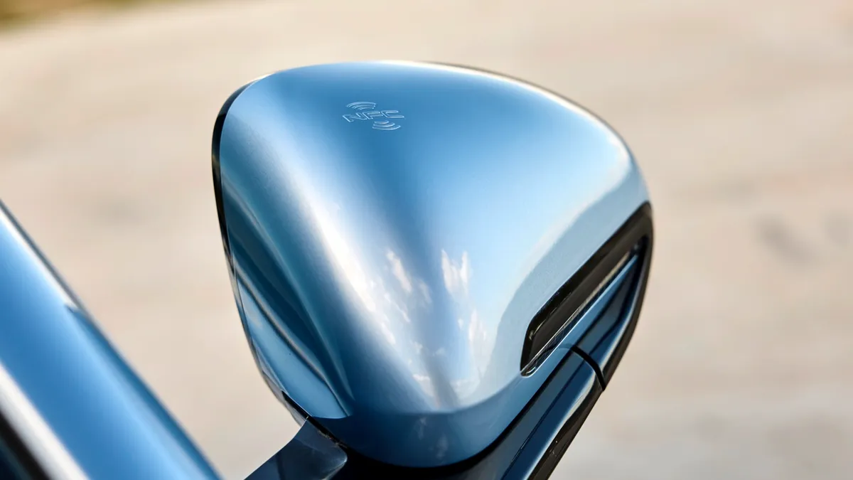 BYD BYD SEAL 61.4 kWh RWD Comfort — photo 31