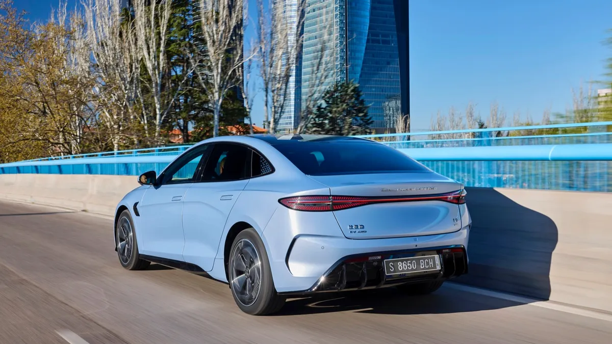 BYD BYD SEAL 82.5 kWh AWD Excellence — photo 12