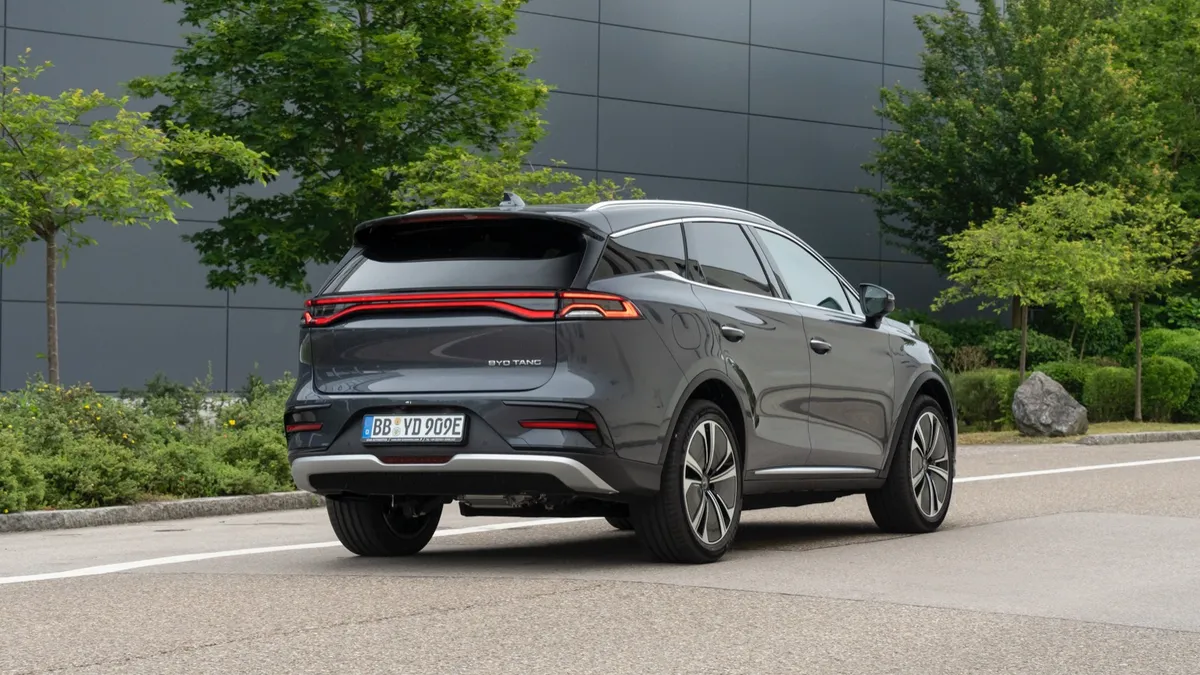 BYD BYD TANG Flagship — photo 4