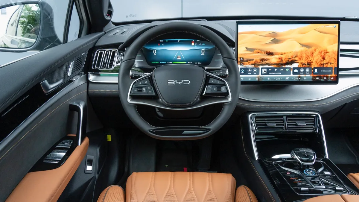 BYD BYD TANG Flagship — photo 10