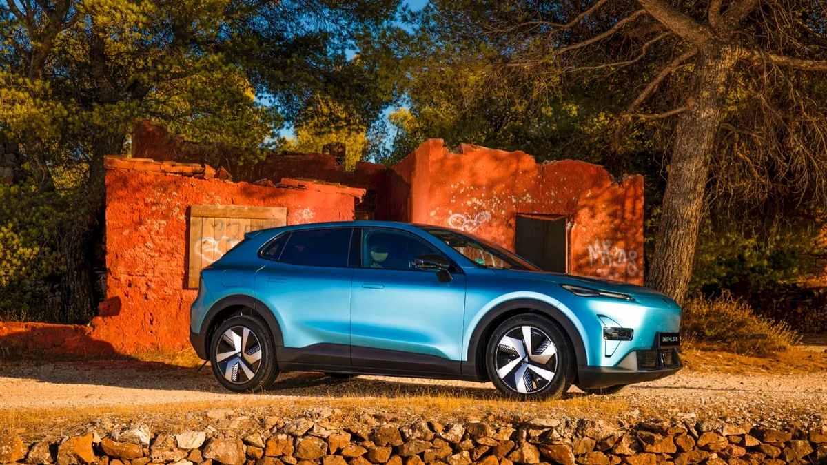 Changan Changan Deepal S05 RWD — photo 3