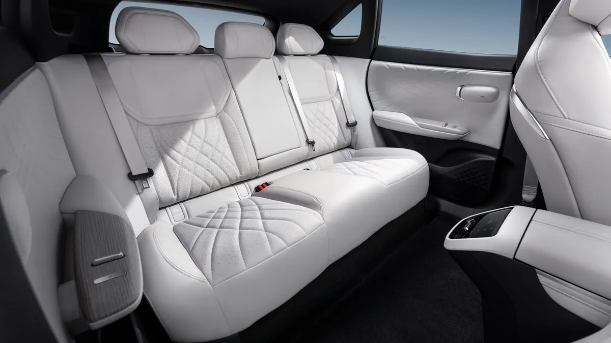 Changan Changan Deepal S07 Standard — photo 17