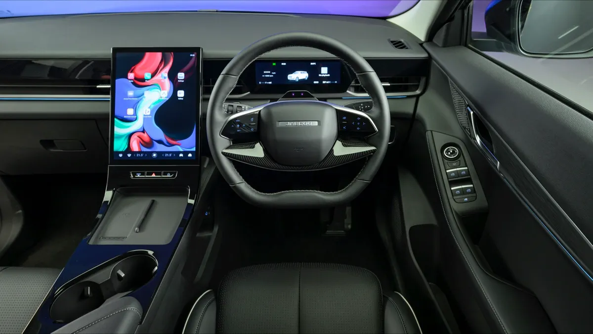 Jaecoo Jaecoo 5 EV — photo 3