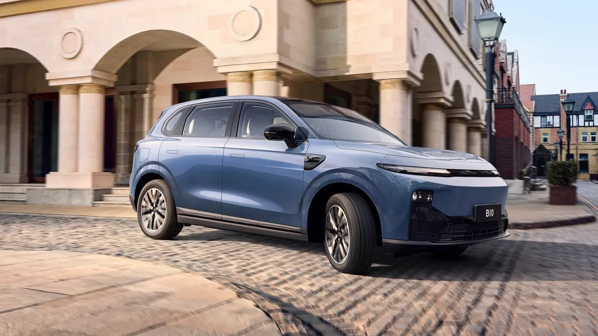 Leapmotor Leapmotor B10 67.1 kWh — photo 1