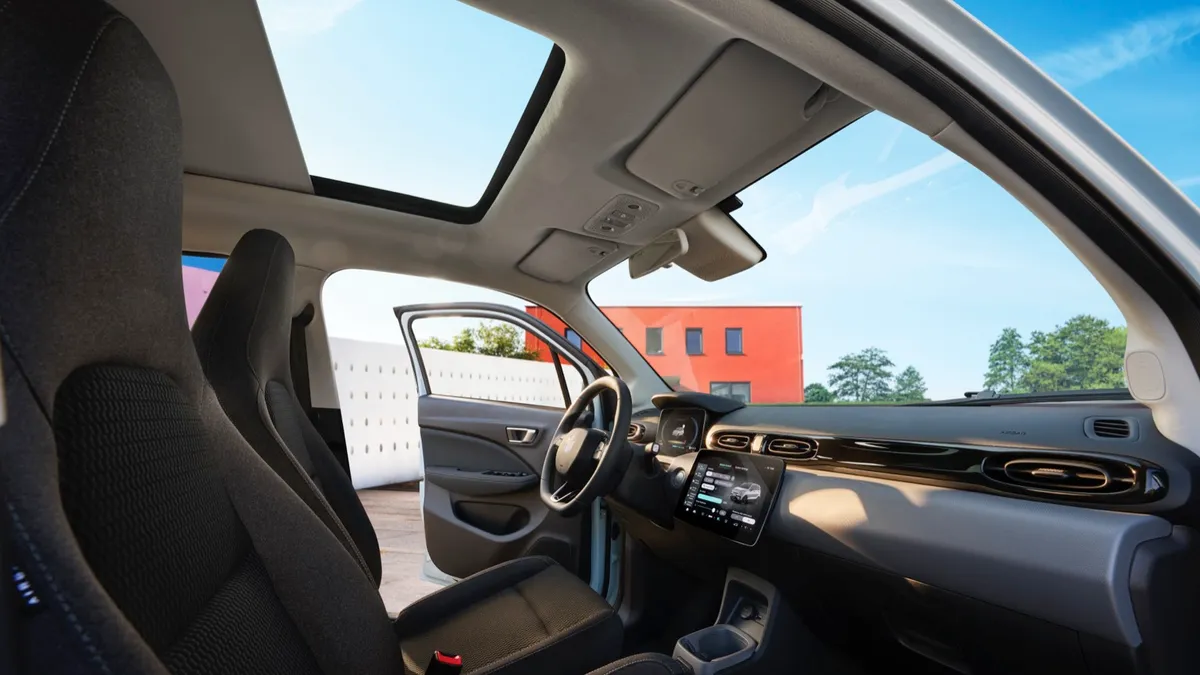 Leapmotor Leapmotor T03 — photo 10