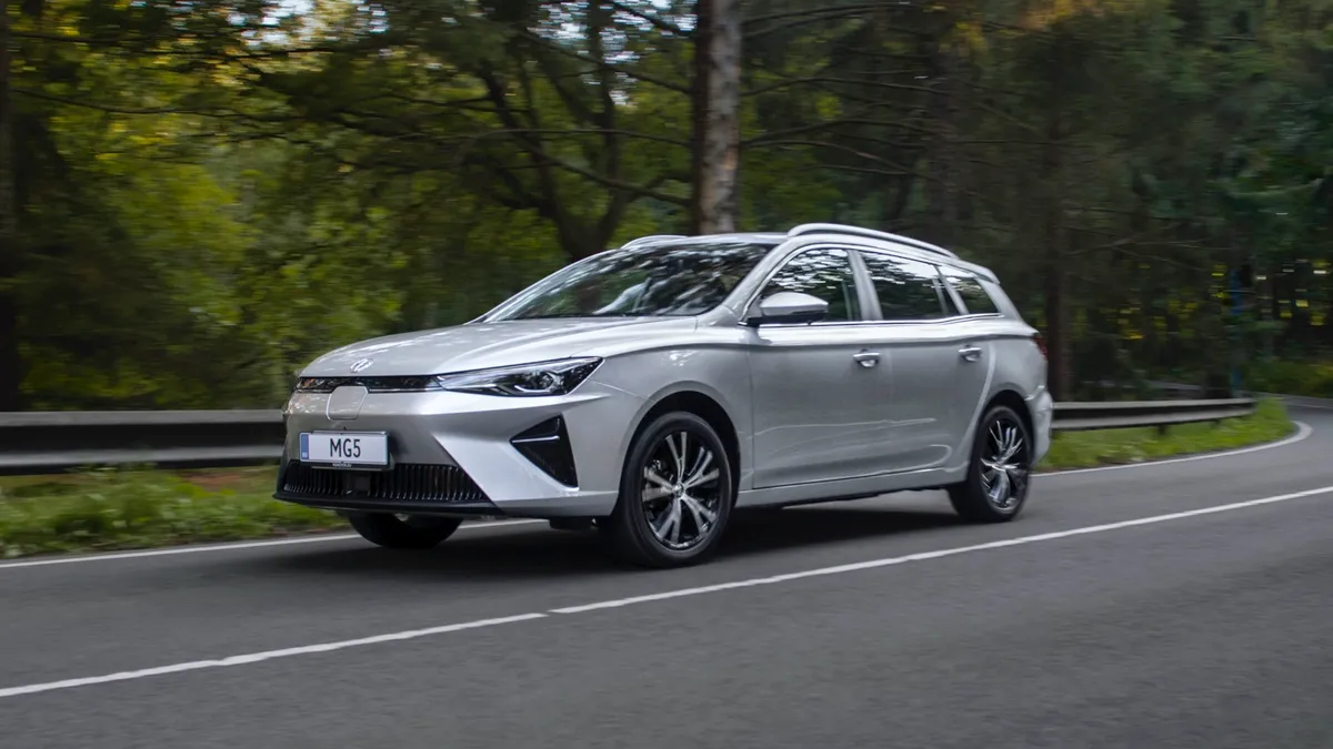MG MG MG5 Electric Long Range — photo 7