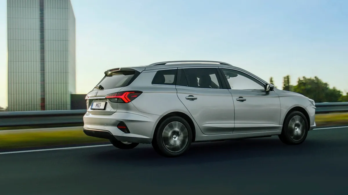 MG MG MG5 Electric Long Range — photo 8