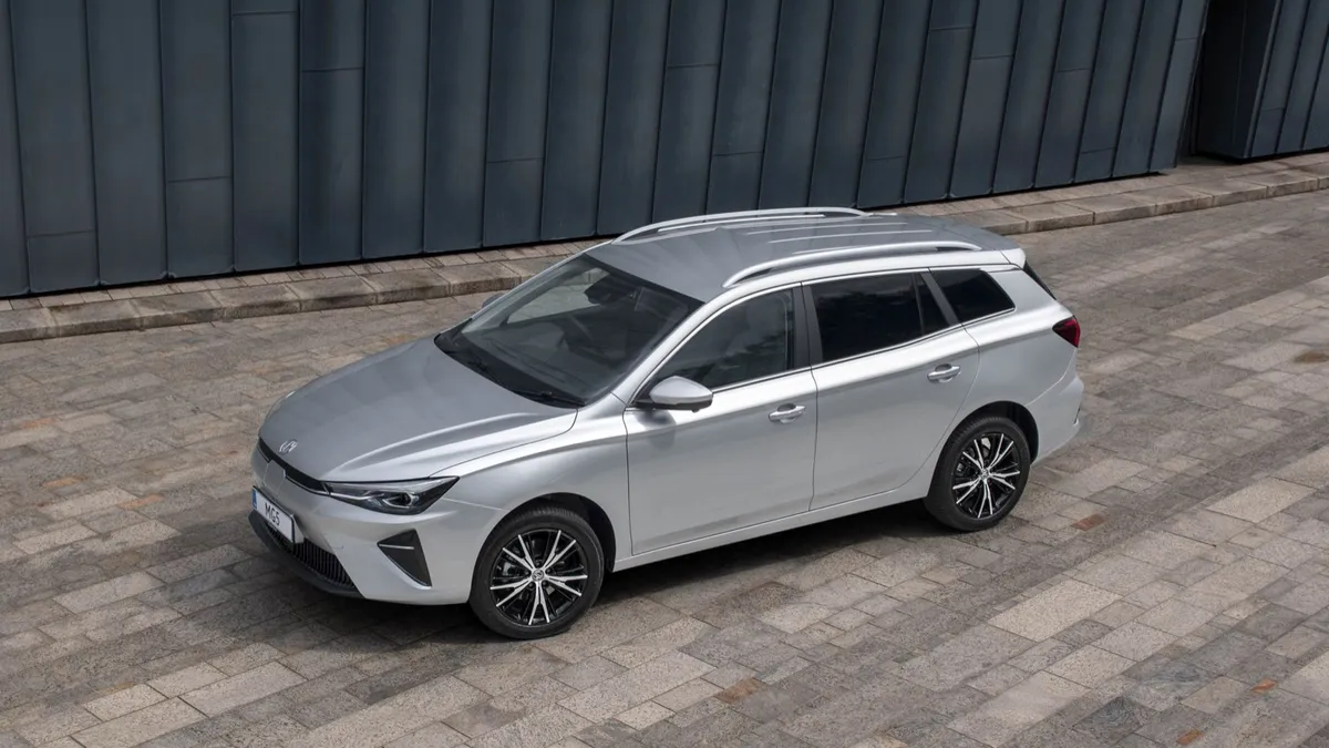 MG MG MG5 Electric Long Range — photo 16