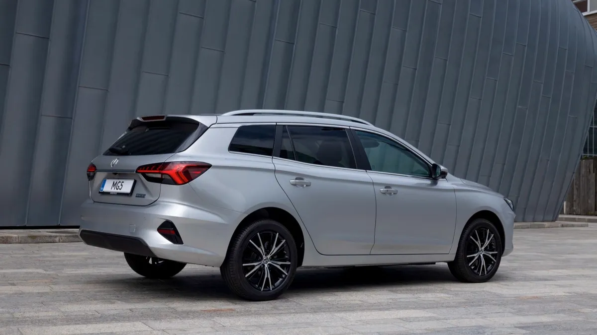 MG MG MG5 Electric Long Range — photo 18