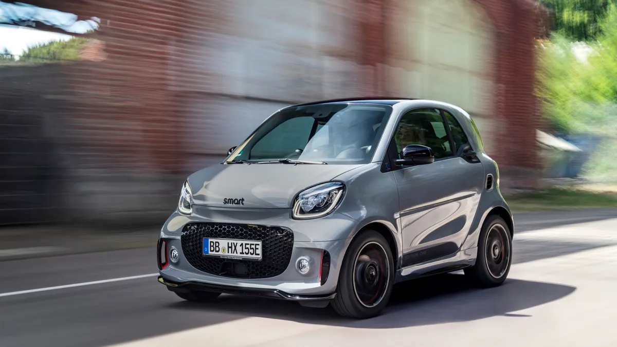 Smart Smart EQ fortwo coupe — photo 1