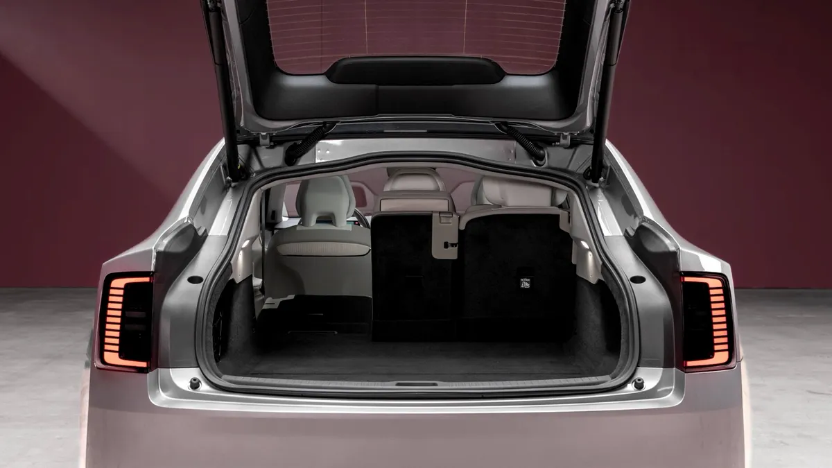 Volvo Volvo ES90 Single Motor — photo 13