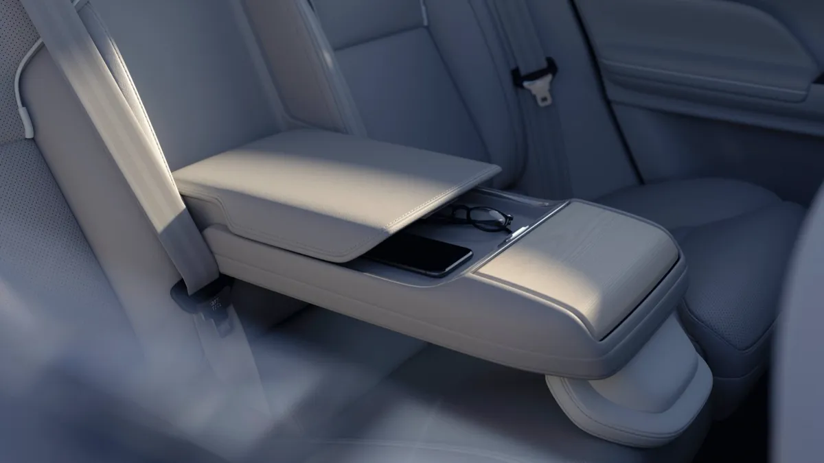 Volvo Volvo ES90 Single Motor — photo 26