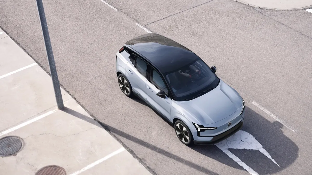 Volvo Volvo EX30 Single Motor ER — photo 7