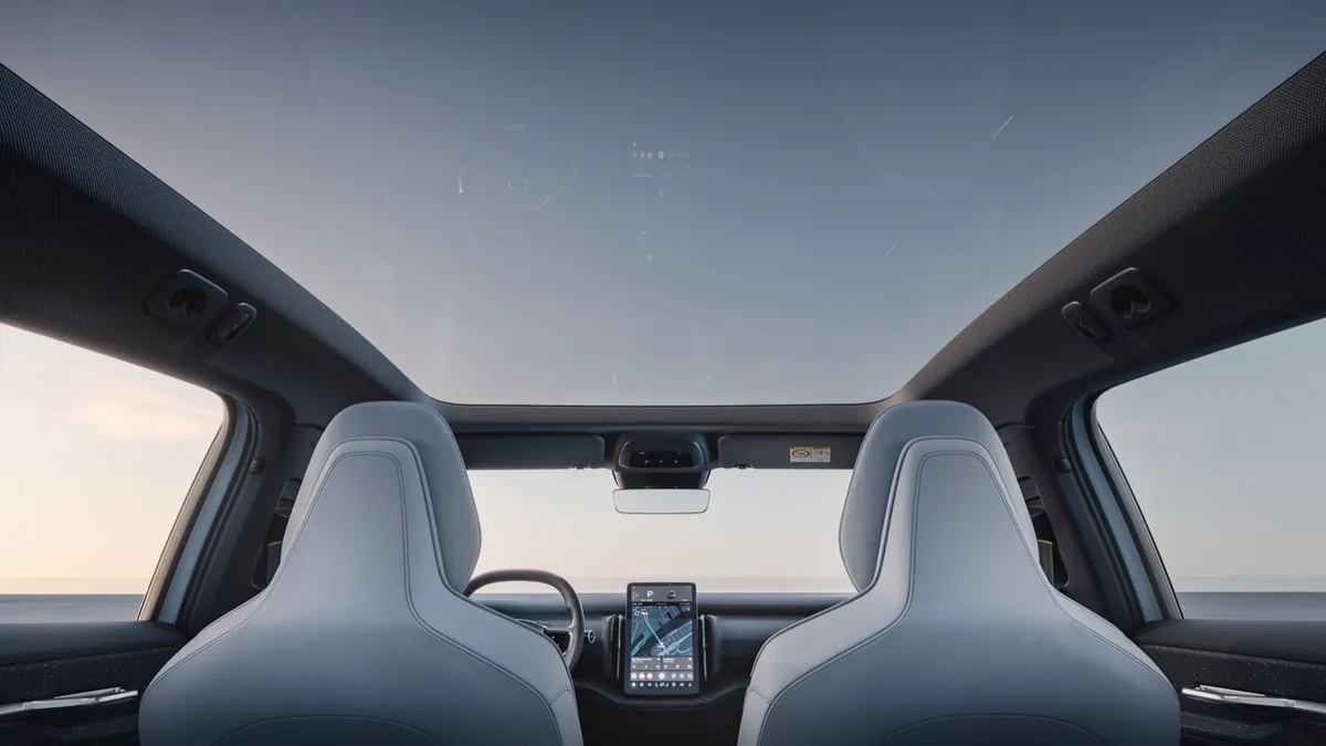 Volvo Volvo EX30 Single Motor ER — photo 18