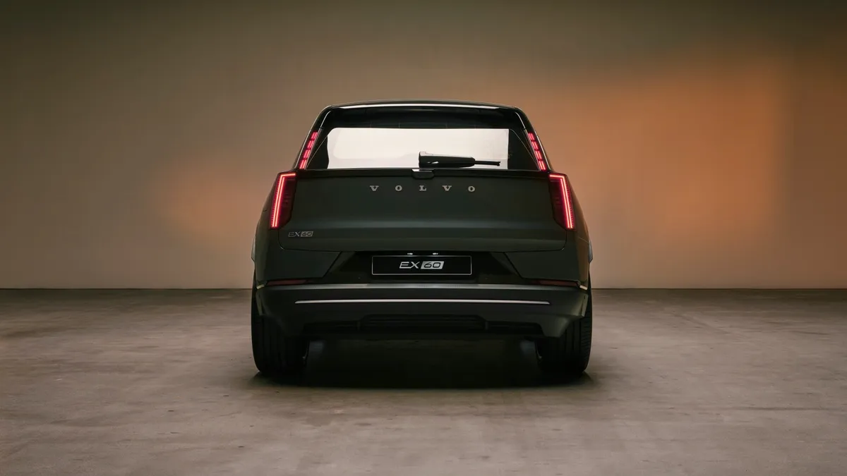 Volvo Volvo EX60 P10 AWD — photo 7