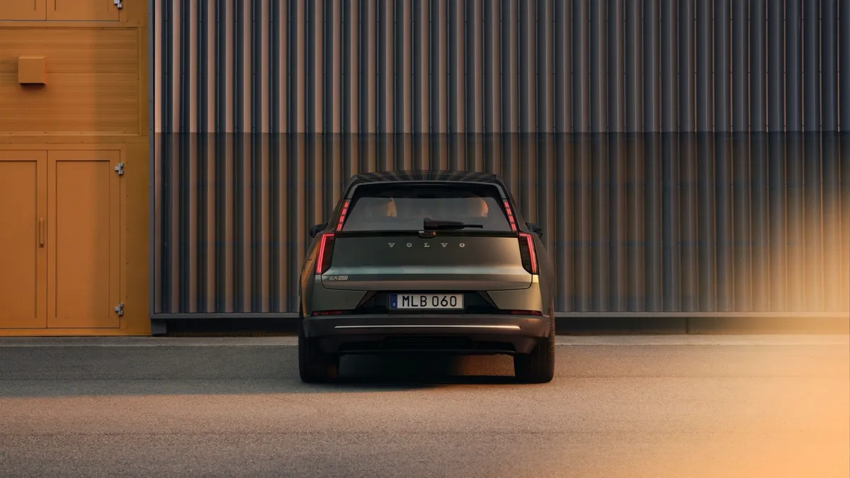 Volvo Volvo EX60 P12 AWD — photo 12