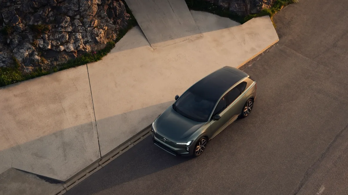 Volvo Volvo EX60 P6 — photo 13