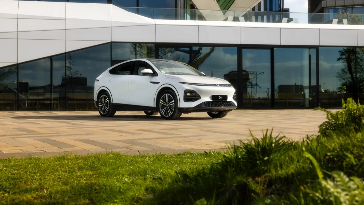 Xpeng XPENG G6 RWD Long Range — photo 12