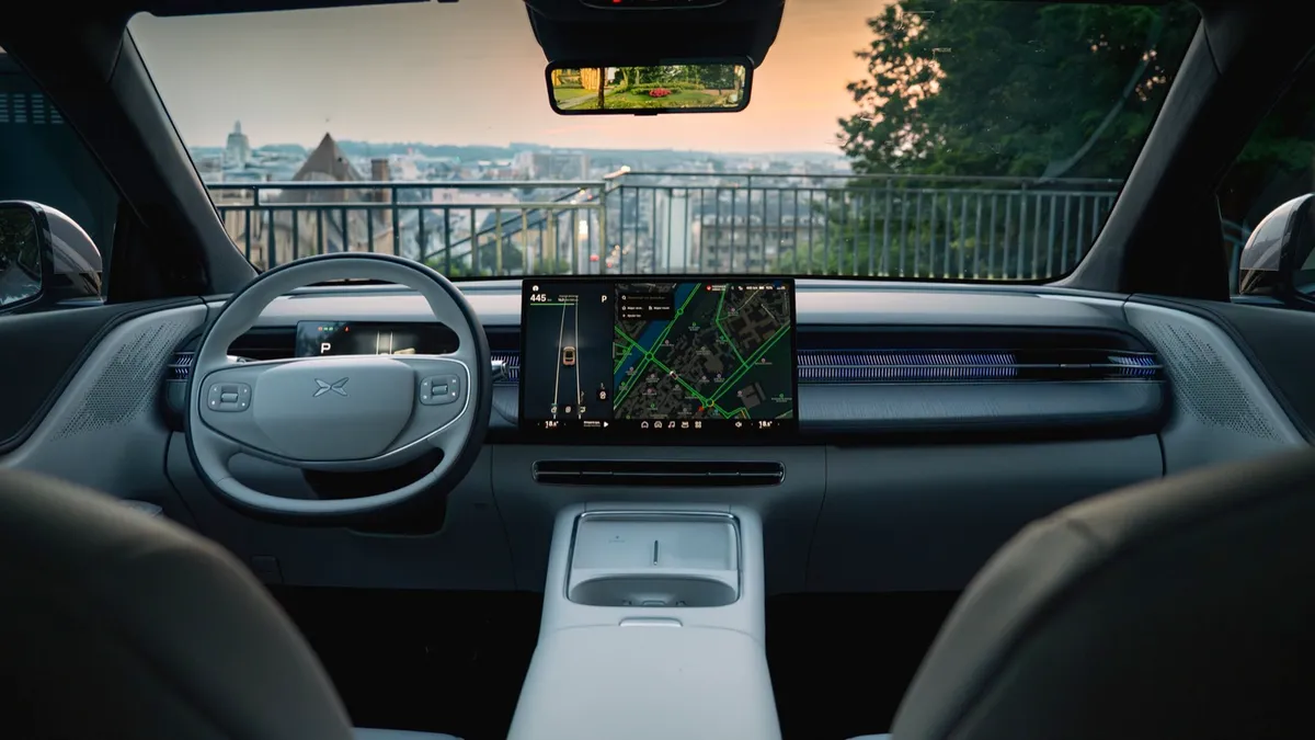 Xpeng XPENG G6 RWD Long Range — photo 5