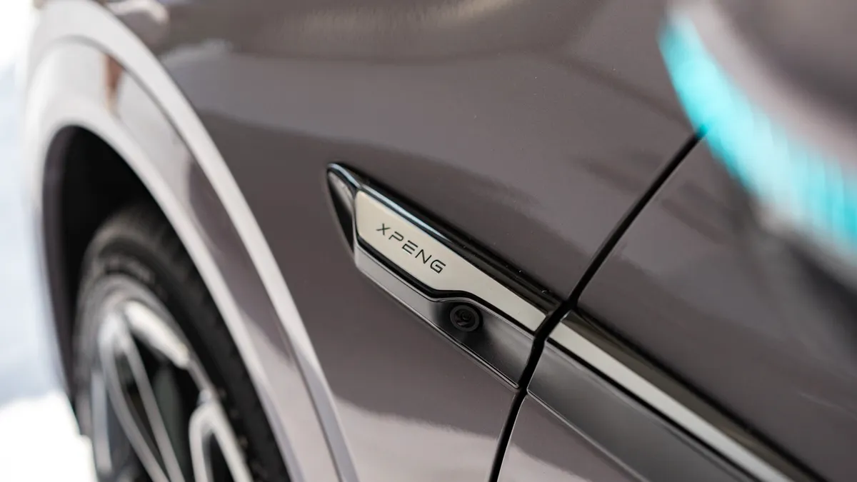 Xpeng XPENG G6 RWD Long Range — photo 13