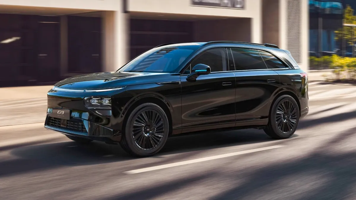 Xpeng XPENG G9 RWD Long Range — photo 1