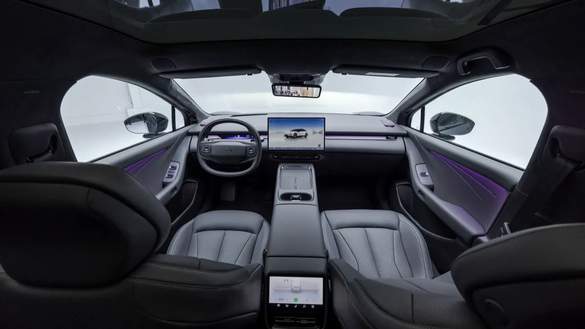 Xpeng XPENG P7+ RWD Long Range — photo 16