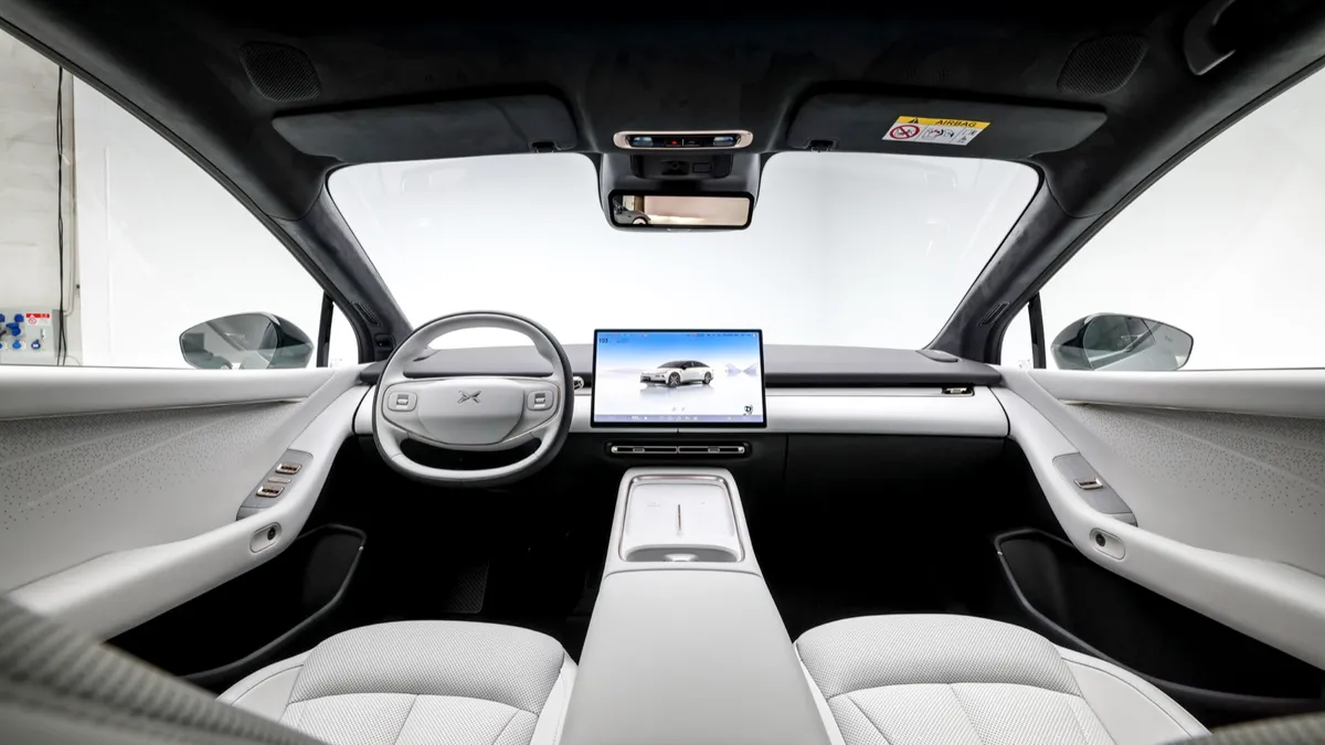 Xpeng XPENG P7+ RWD Long Range — photo 22