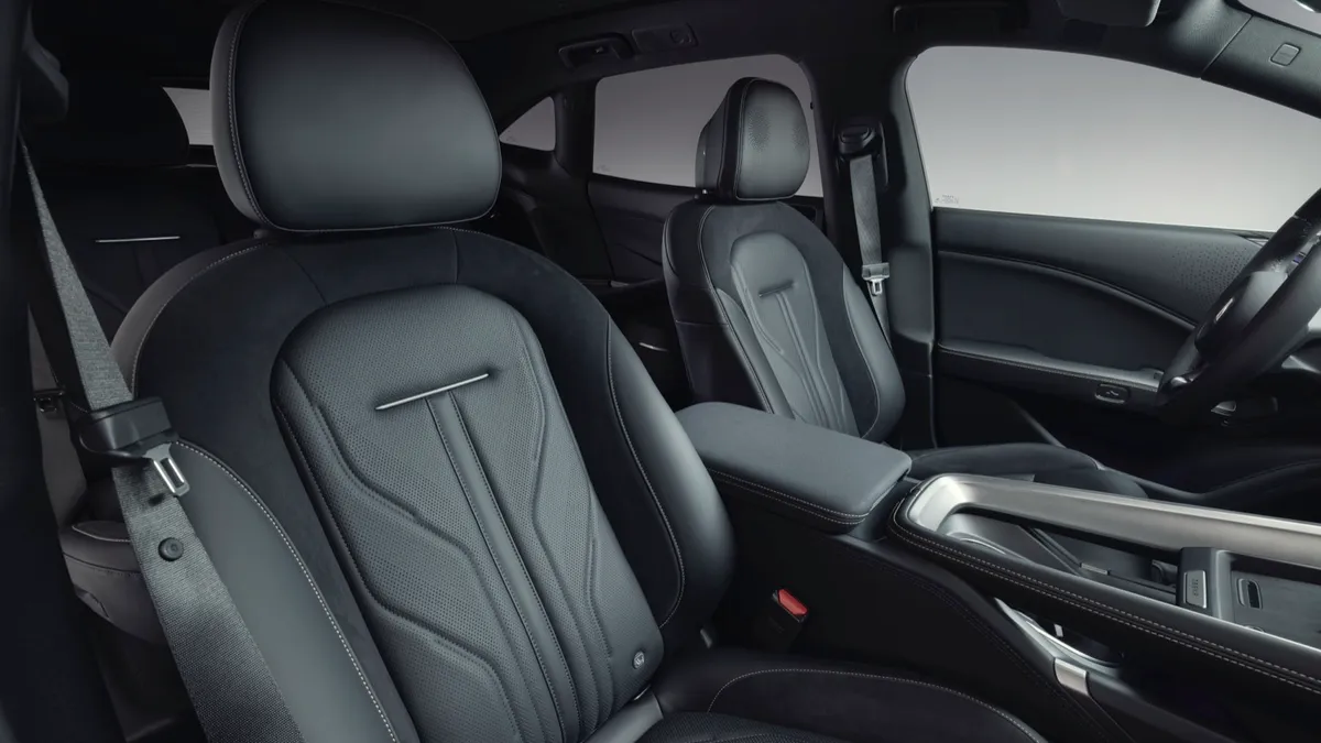 Zeekr Zeekr 7GT Privilege AWD — photo 9