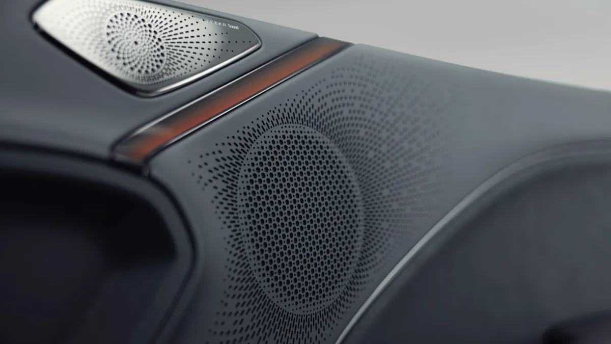 Zeekr Zeekr 7GT Privilege AWD — photo 13